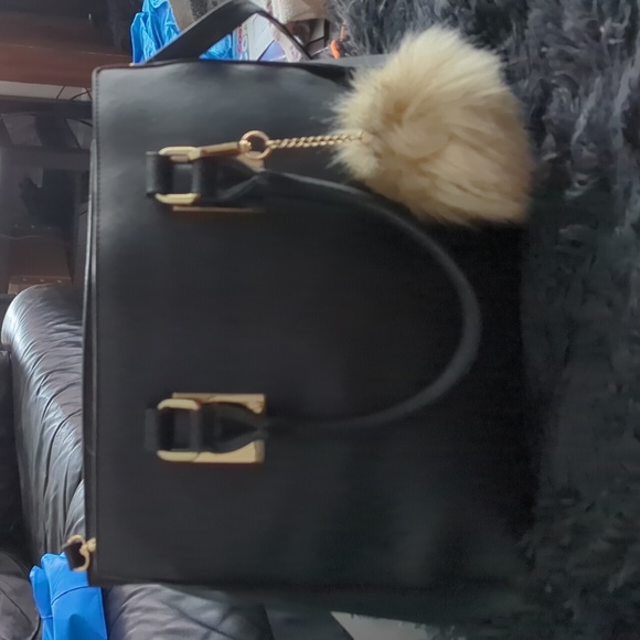 Call it Spring Purse - Picture 2 of 4